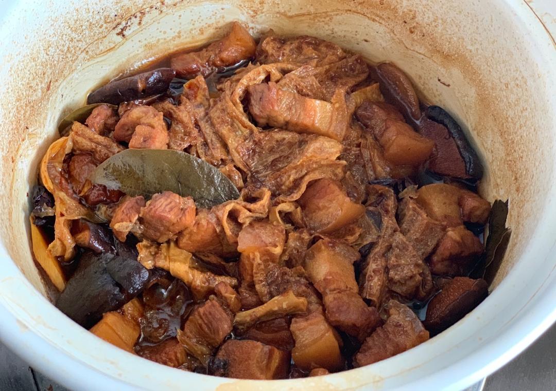 不焯水不放油的家常红烧肉