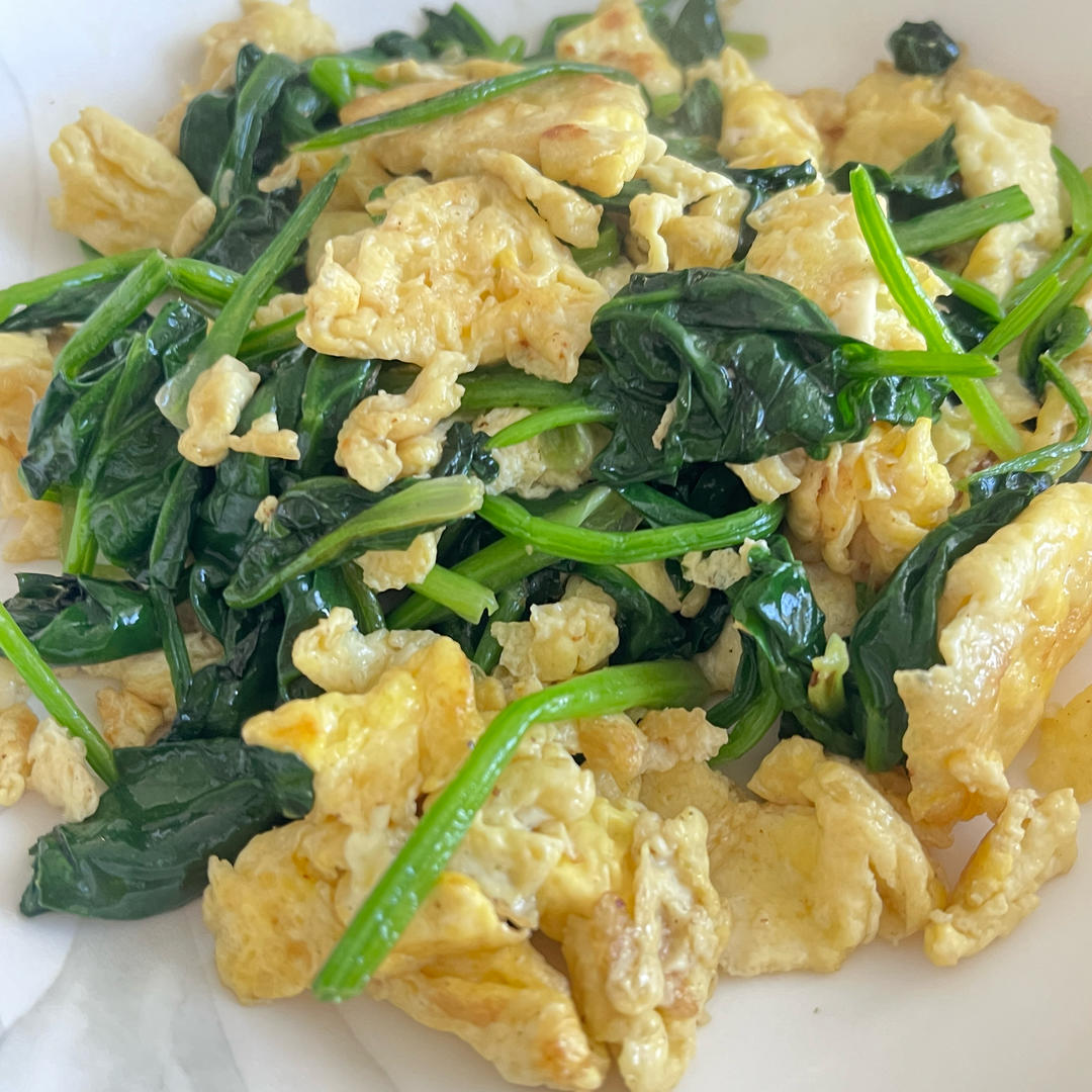 菠菜炒鸡蛋