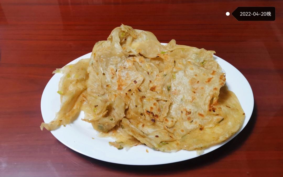 火遍大街小巷的香葱大饼（葱油饼）