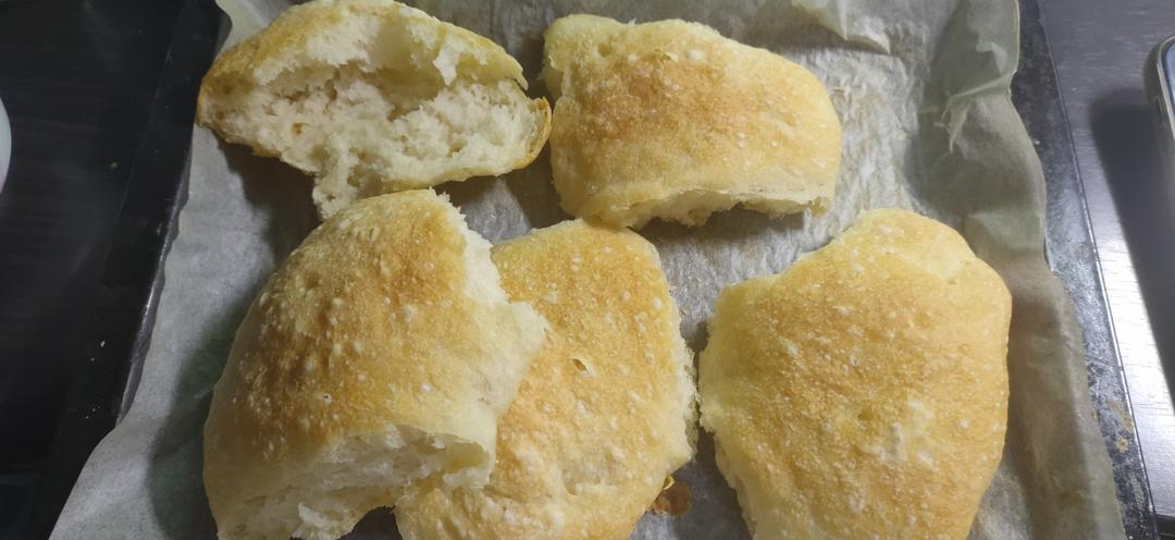 中筋面粉做波兰种欧包