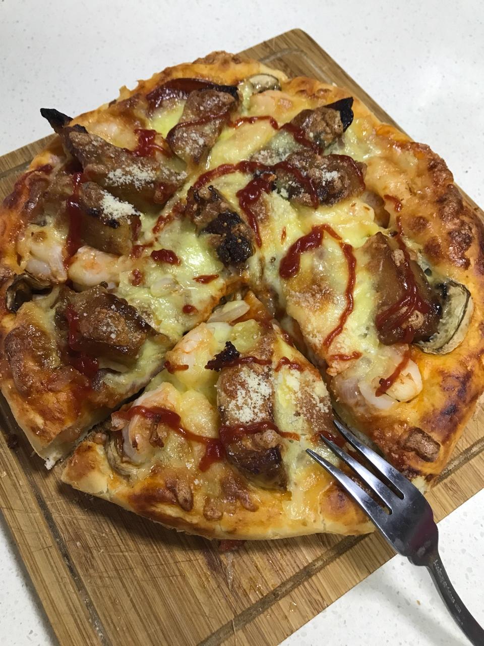 8寸纯手工什锦披萨