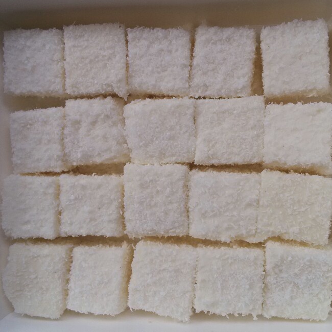 完胜85度C牛奶椰丝小方