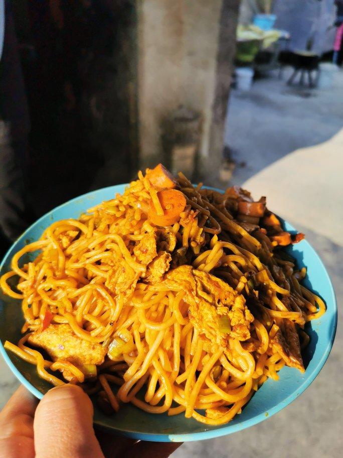 🍜最简单最好吃的家常炒面
