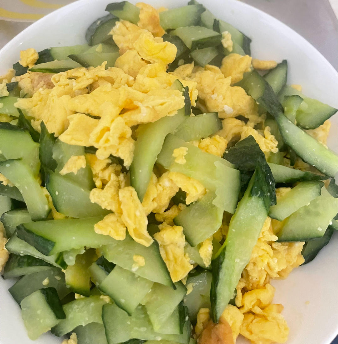 黄瓜炒鸡蛋 （青瓜炒鸡蛋）