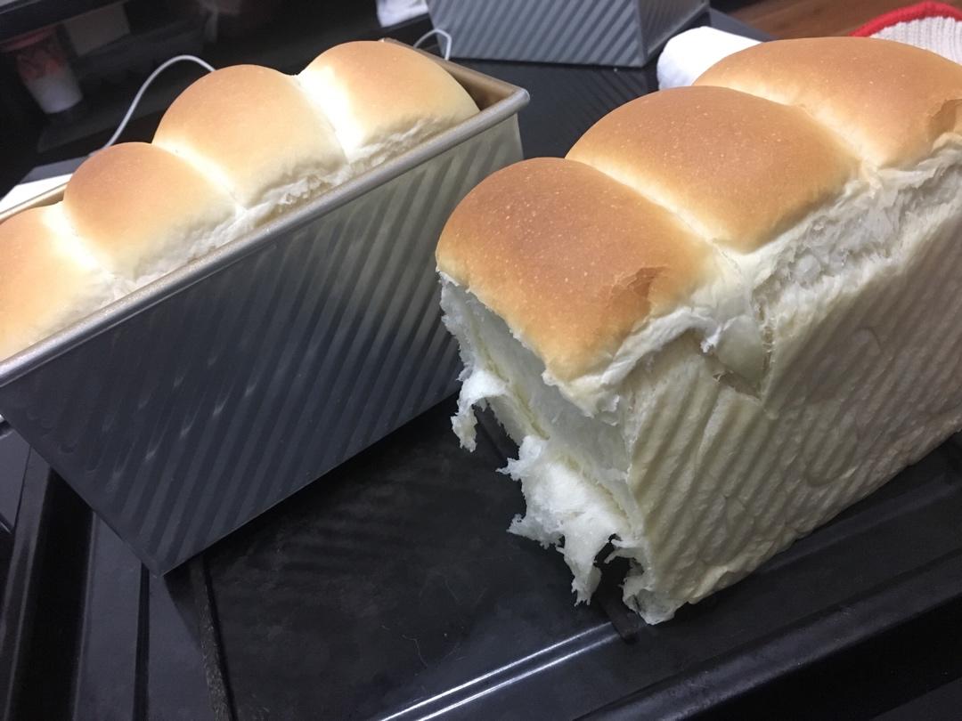 一口惊艳的鲜奶吐司