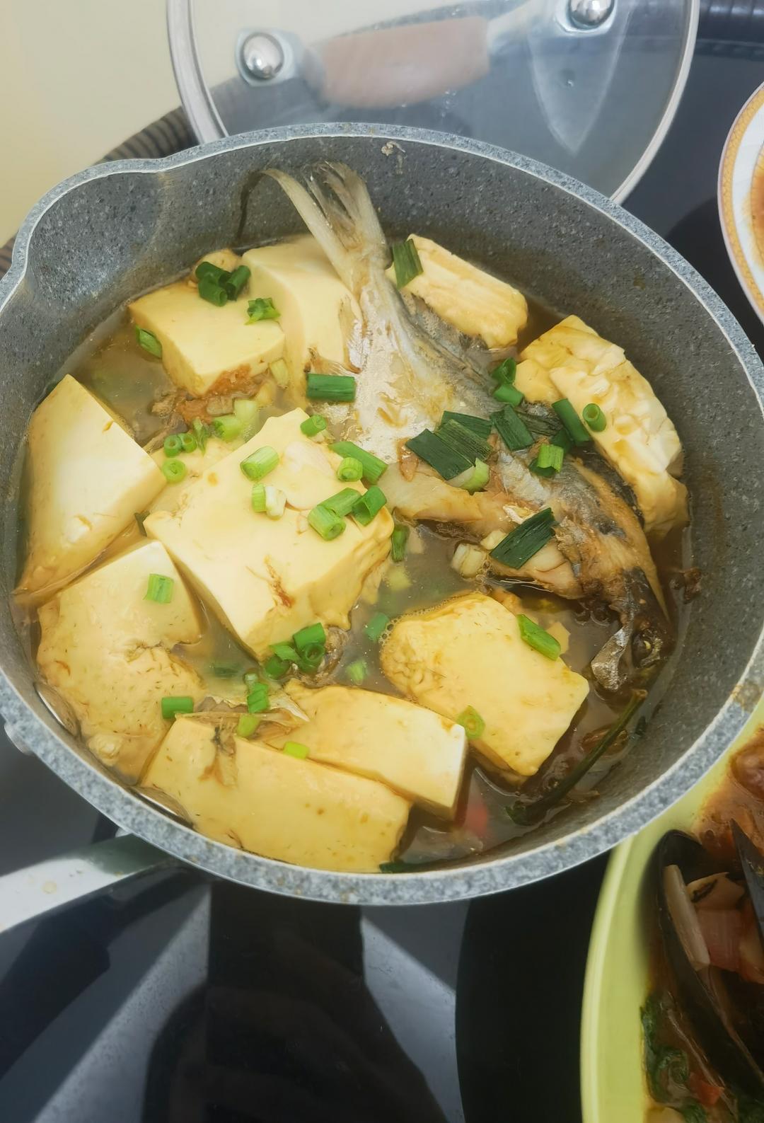 鱼炖豆腐