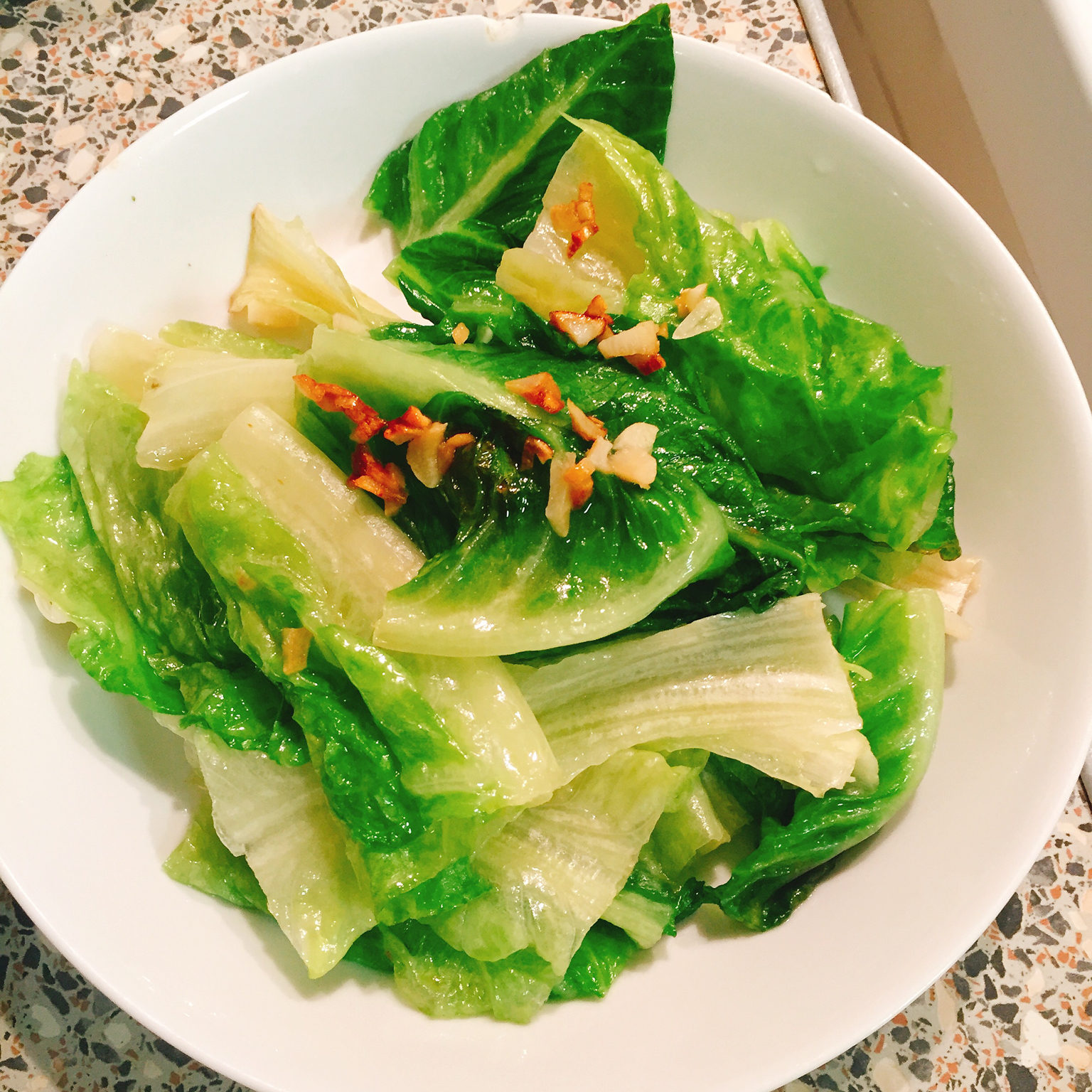 朱小然-做的蒜蓉炒生菜