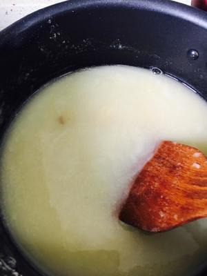 奶油蘑菇汤的做法 步骤3