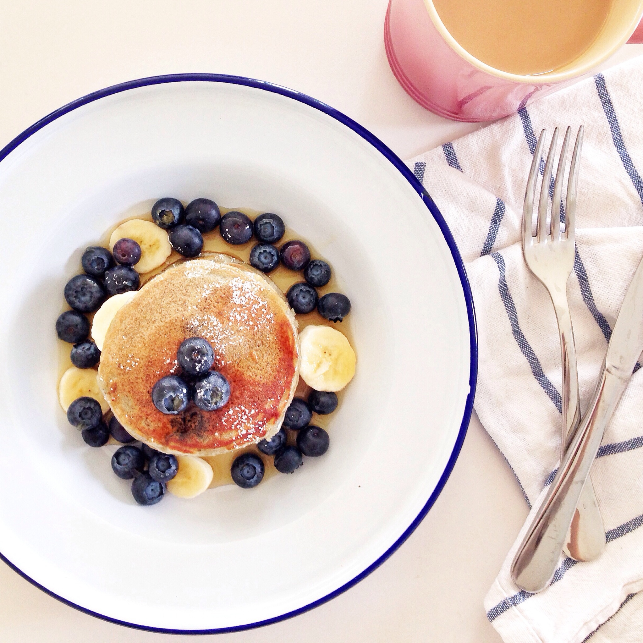 蓝莓松饼blueberry pancake