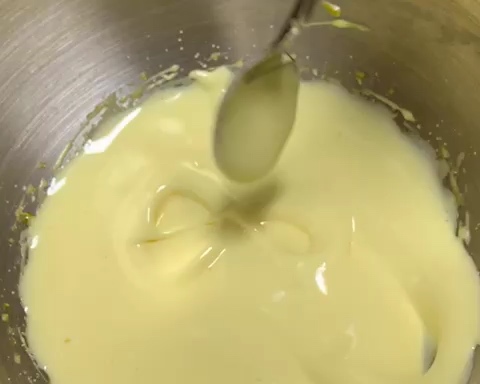 宝宝辅食-零失败蛋黄溶豆的做法 步骤3