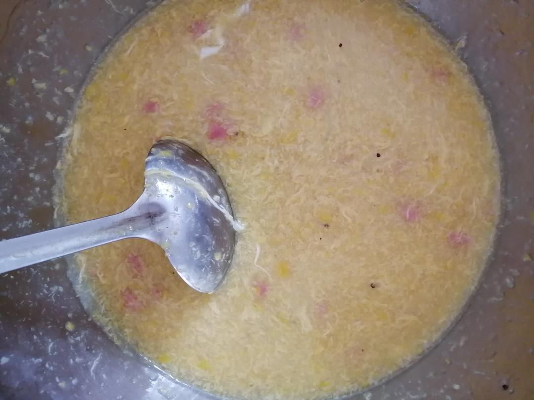 健康无负担玉米浓汤，无奶油，牛奶和黄油！