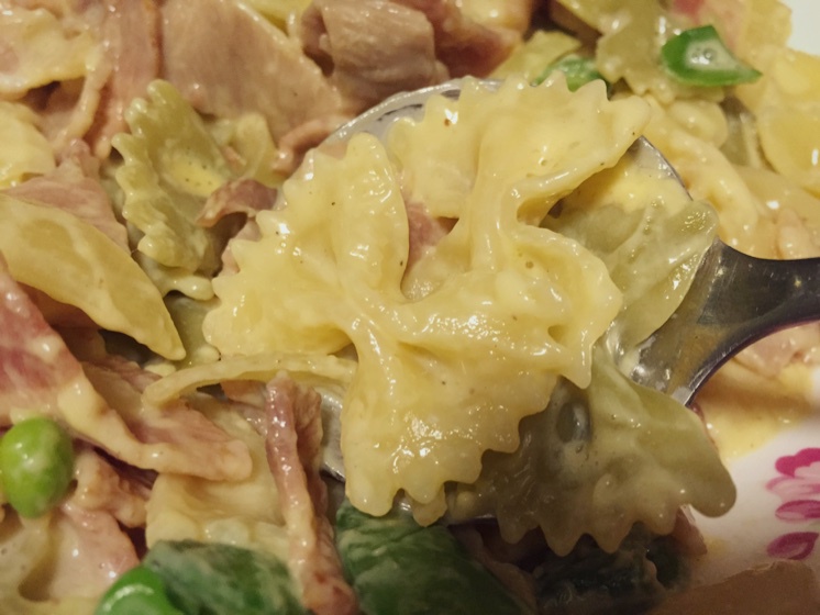 超简单的奶汁培根意面Carbonara