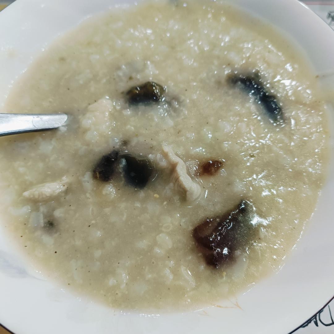 老火皮蛋瘦肉粥，老味道，家常做法