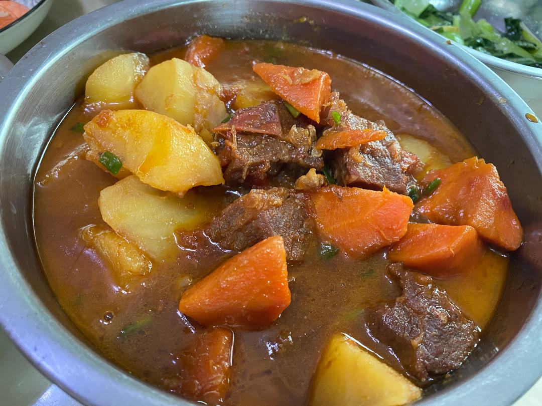 番茄土豆炖牛腩