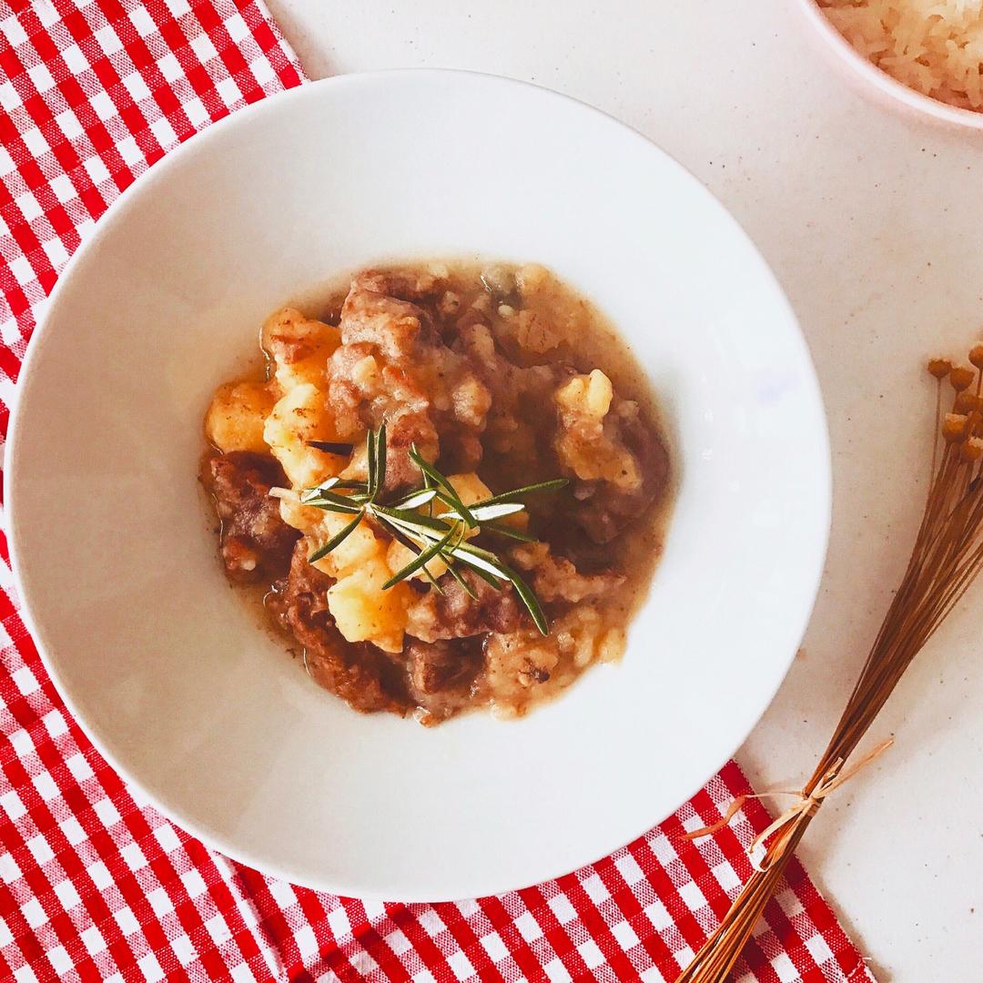 土豆炖牛肉
