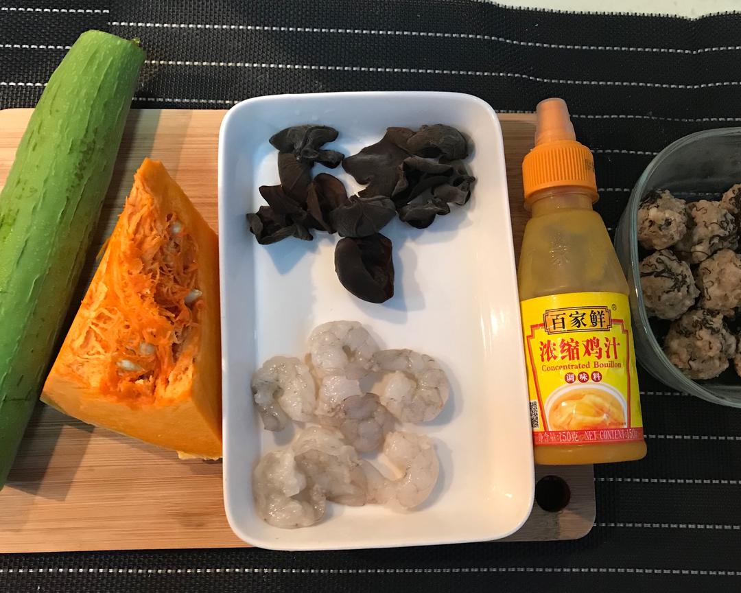 【百合花开】营养全面——发菜肉丸南瓜羹的做法 步骤4