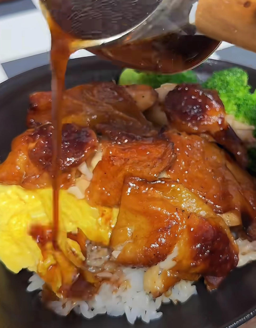 蜜汁烤鸡腿的做法