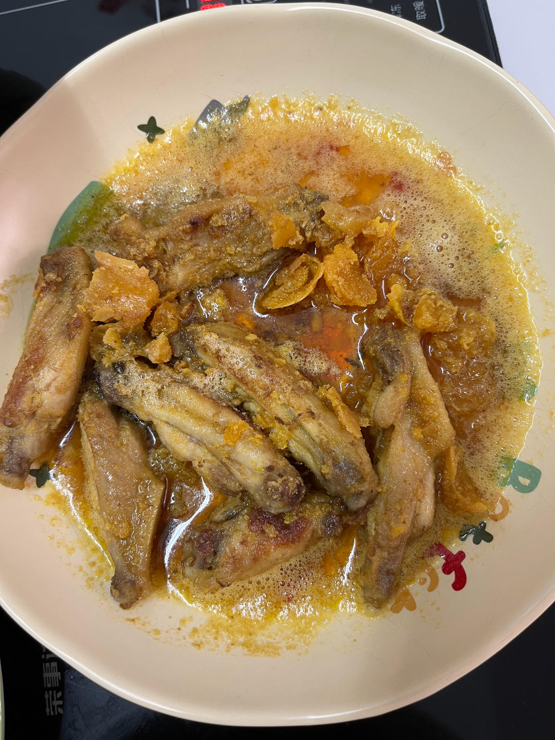 【鸡翅新吃法】咸蛋黄焗鸡翅