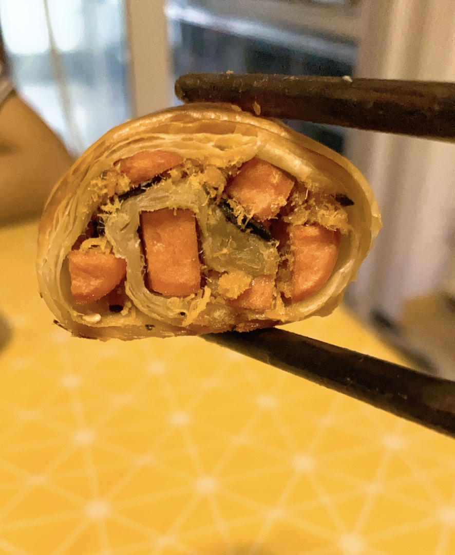 香酥火腿肉松卷