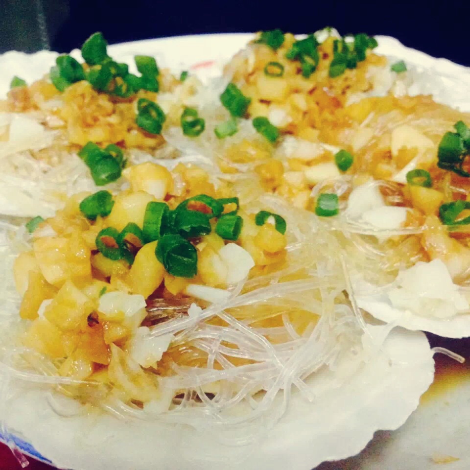 蒜蓉粉丝蒸扇贝