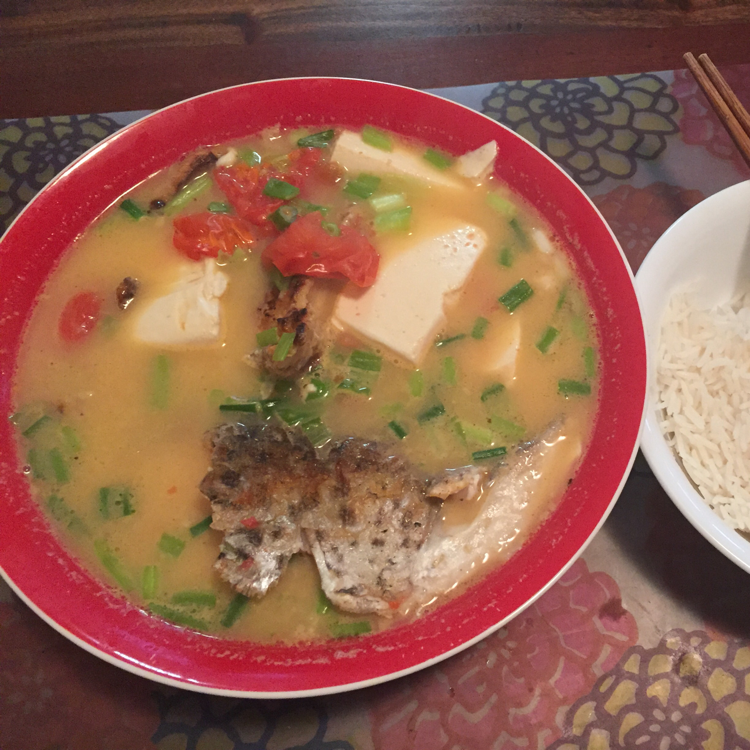 三文鱼头豆腐汤