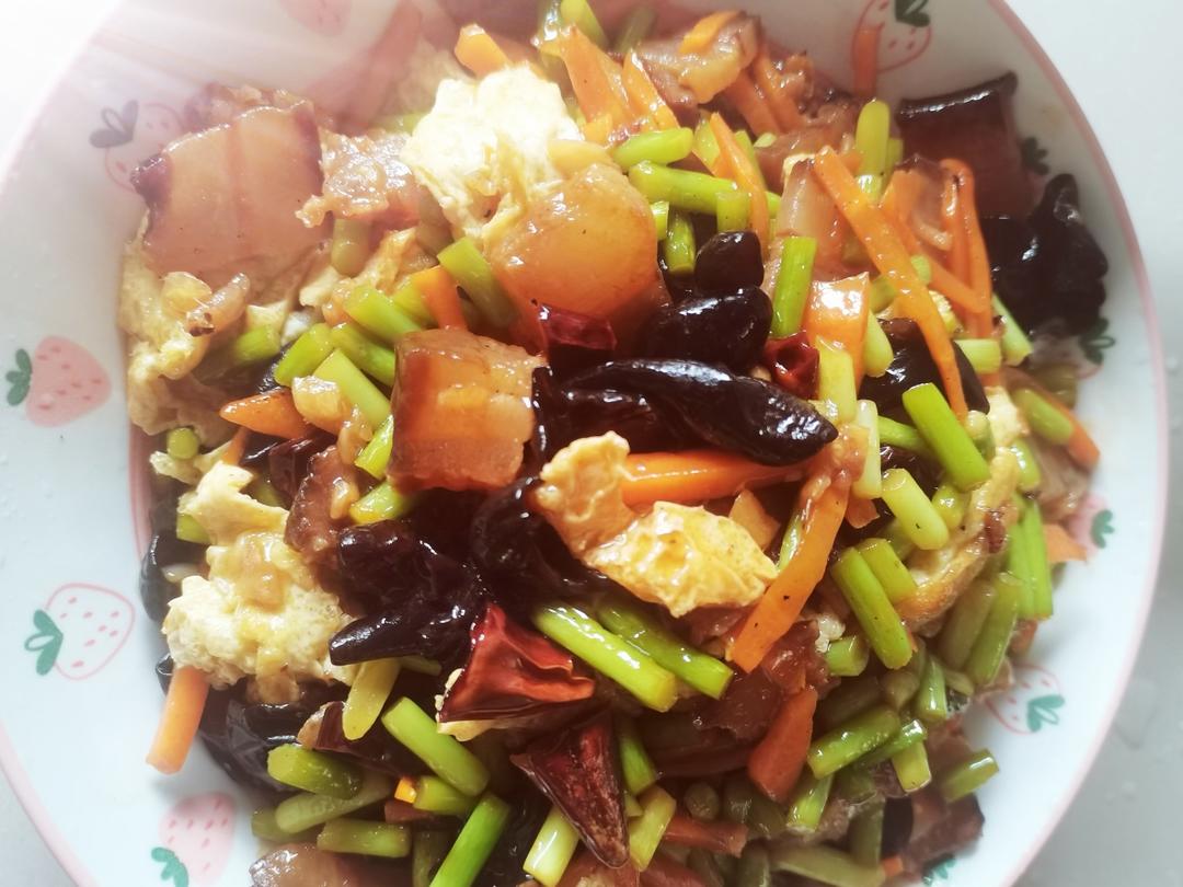 蒜苔炒腊肉