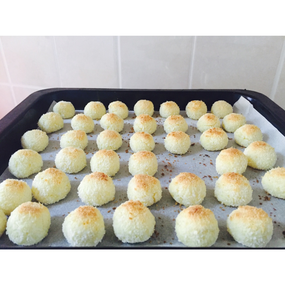 【视频】椰蓉小酥球（消耗蛋黄）童年美食