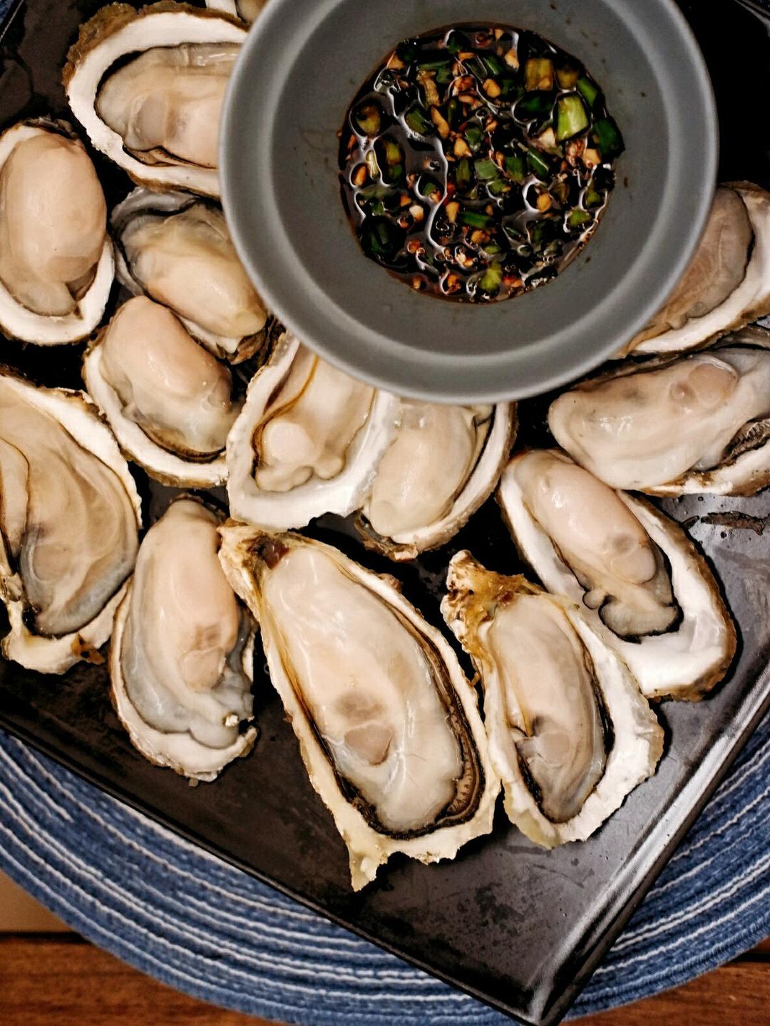 吃生蚝原味才是最鲜的