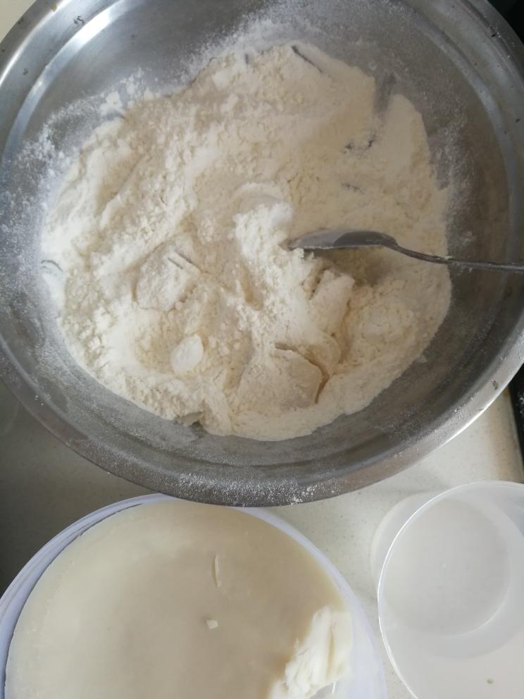 纯奶手撕吐司的做法 步骤1