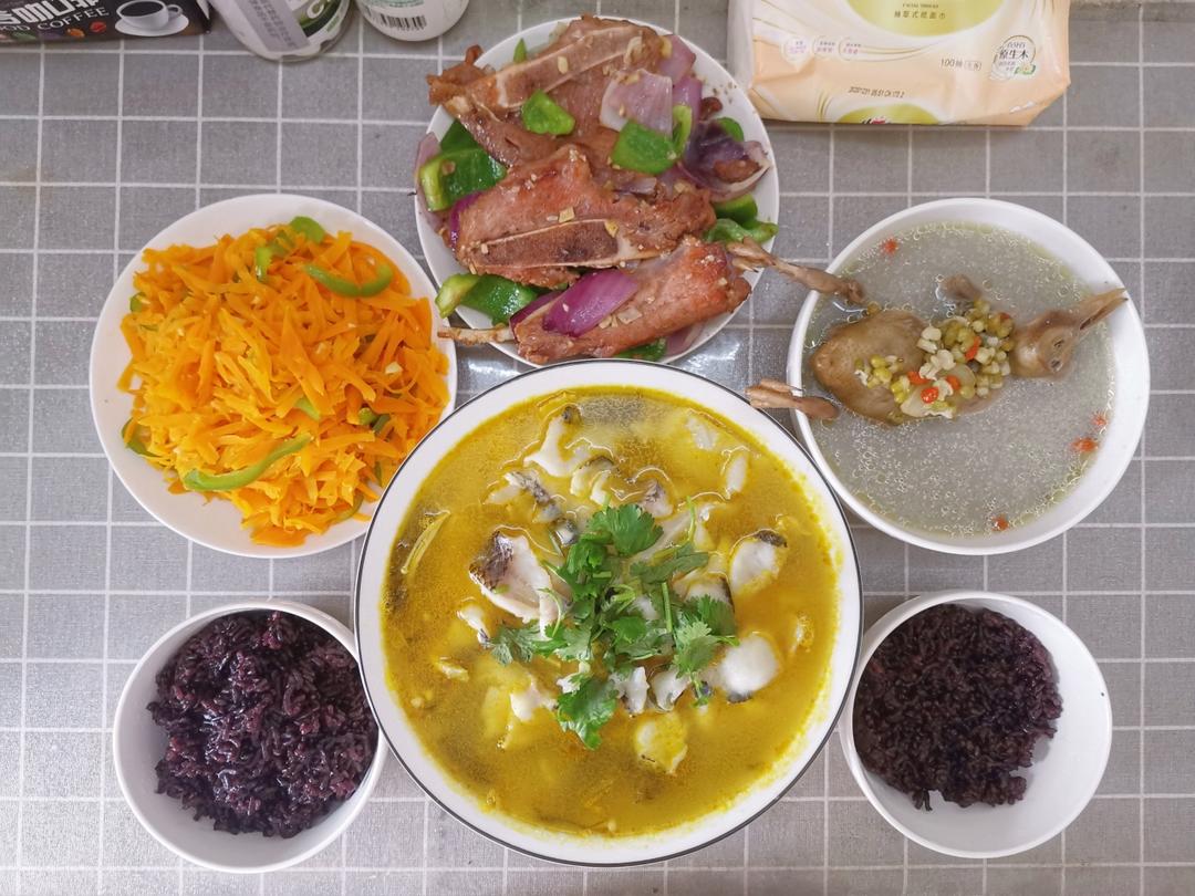 乳鸽绿豆汤