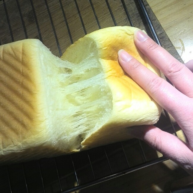 王光光光光的中种法北海道吐司详细步骤版（柏翠面包机8990型号制作）的做法