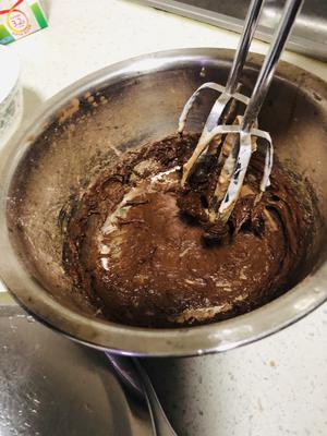 流心巧克力杯子蛋糕的做法 步骤10