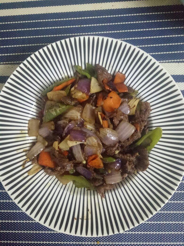 小炒牛肉