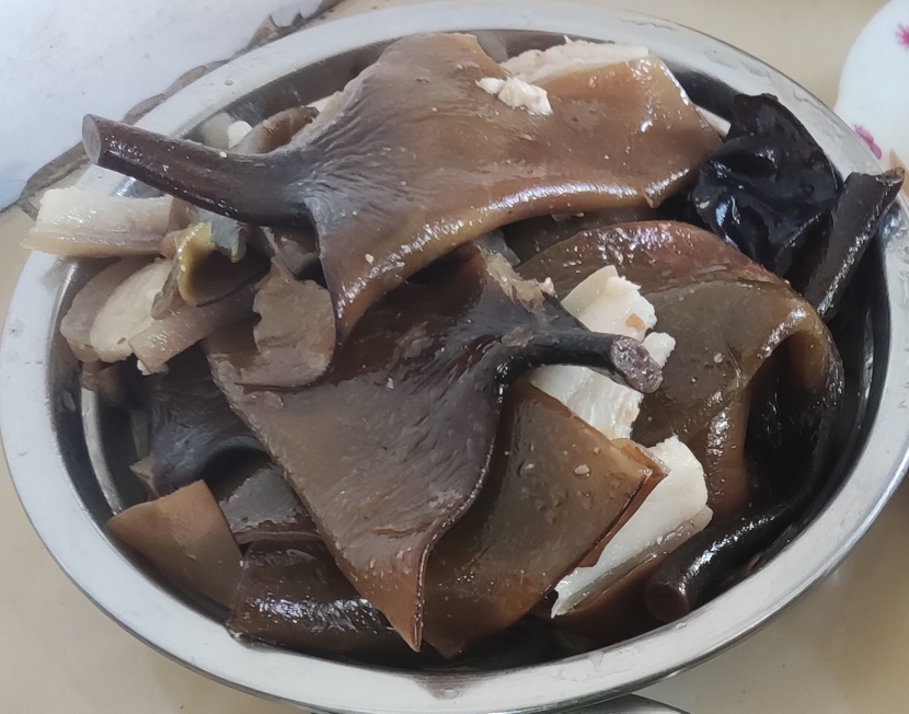[极简]海带头包肉的做法