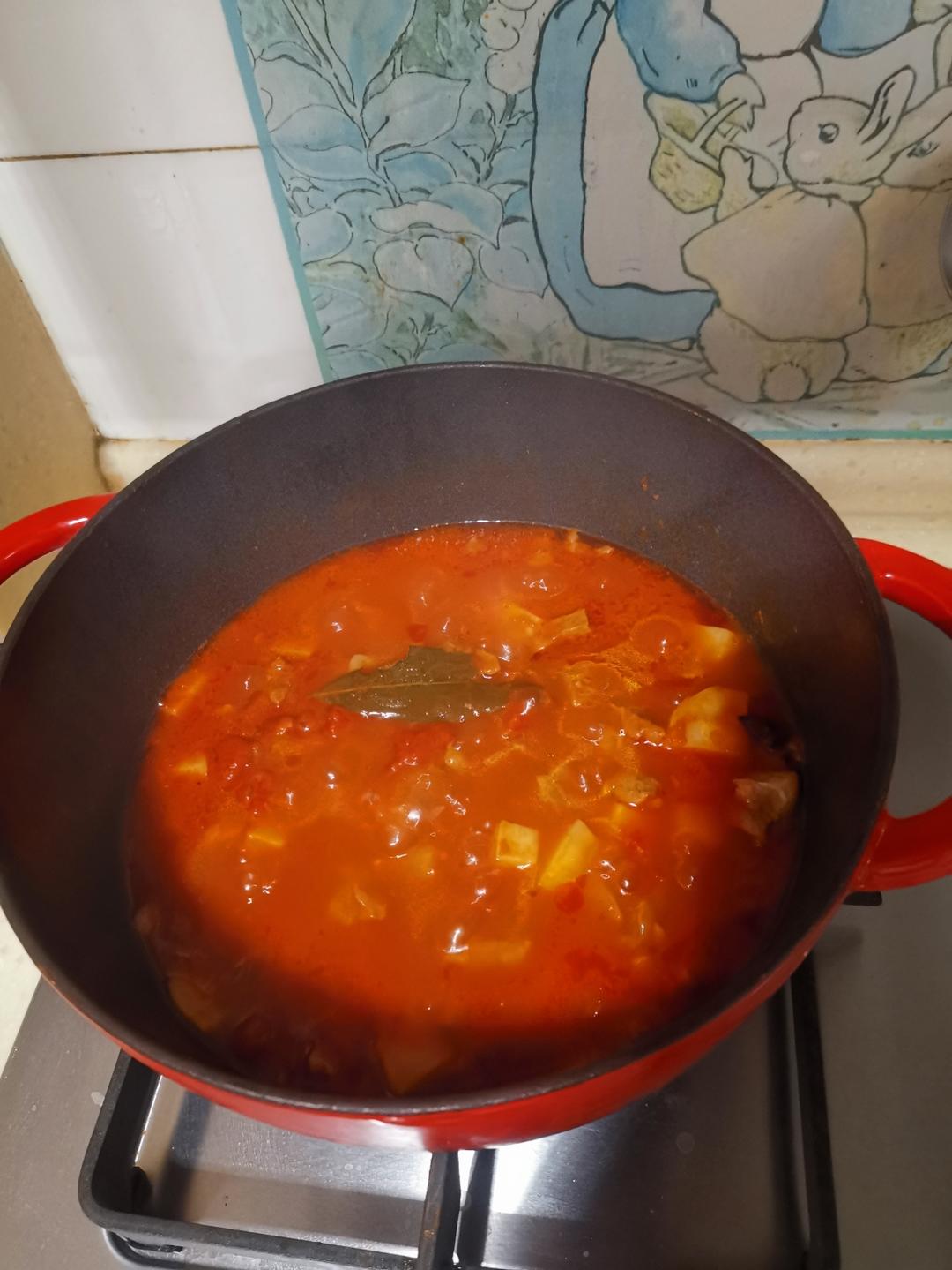 番茄土豆炖牛腩