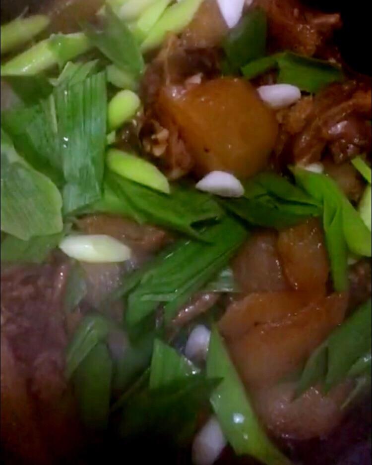 板鸭萝卜煲