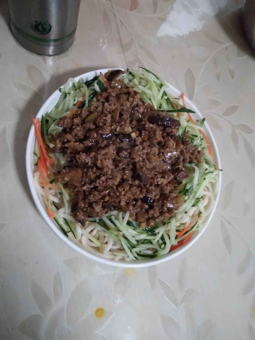 炸酱面的酱