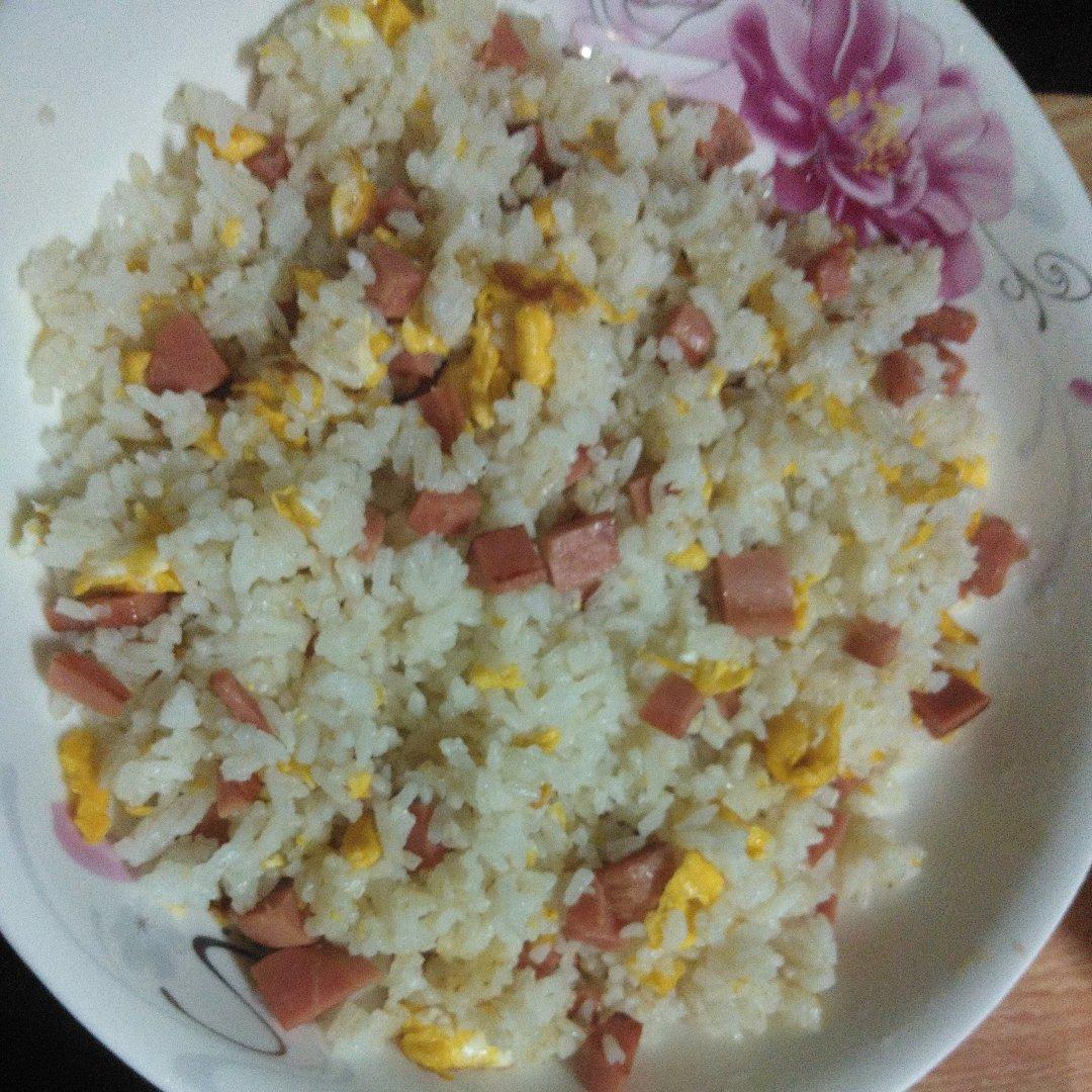家常蛋炒饭