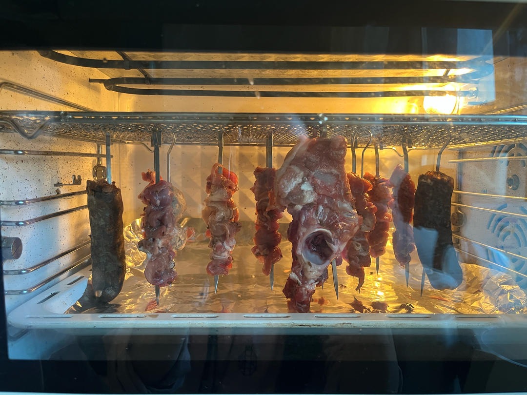家庭版电烤箱 烤羊肉串