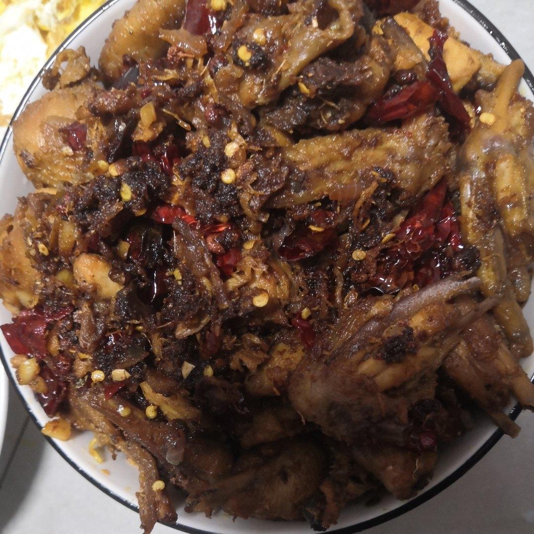 辣子鸡千万不要直接下锅炒，多加这1步，味道比饭店更好吃