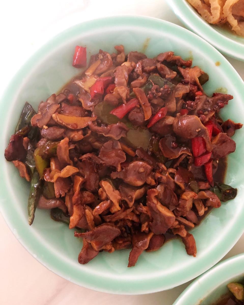 爆炒鸡胗
