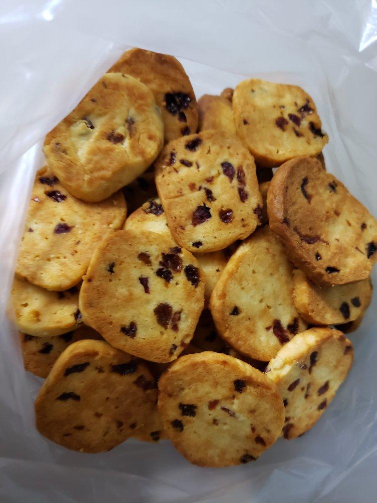 奶香浓郁酸甜酥脆的蔓越莓黄油曲奇