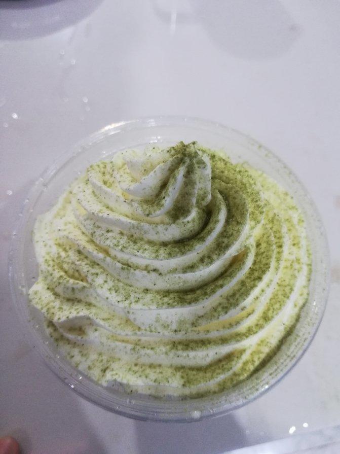 成熟口味抹茶拿铁