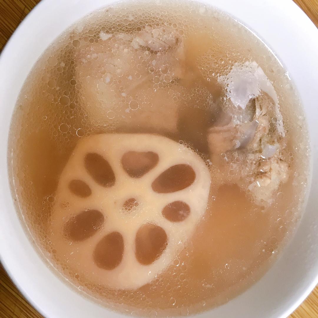 莲藕排骨汤