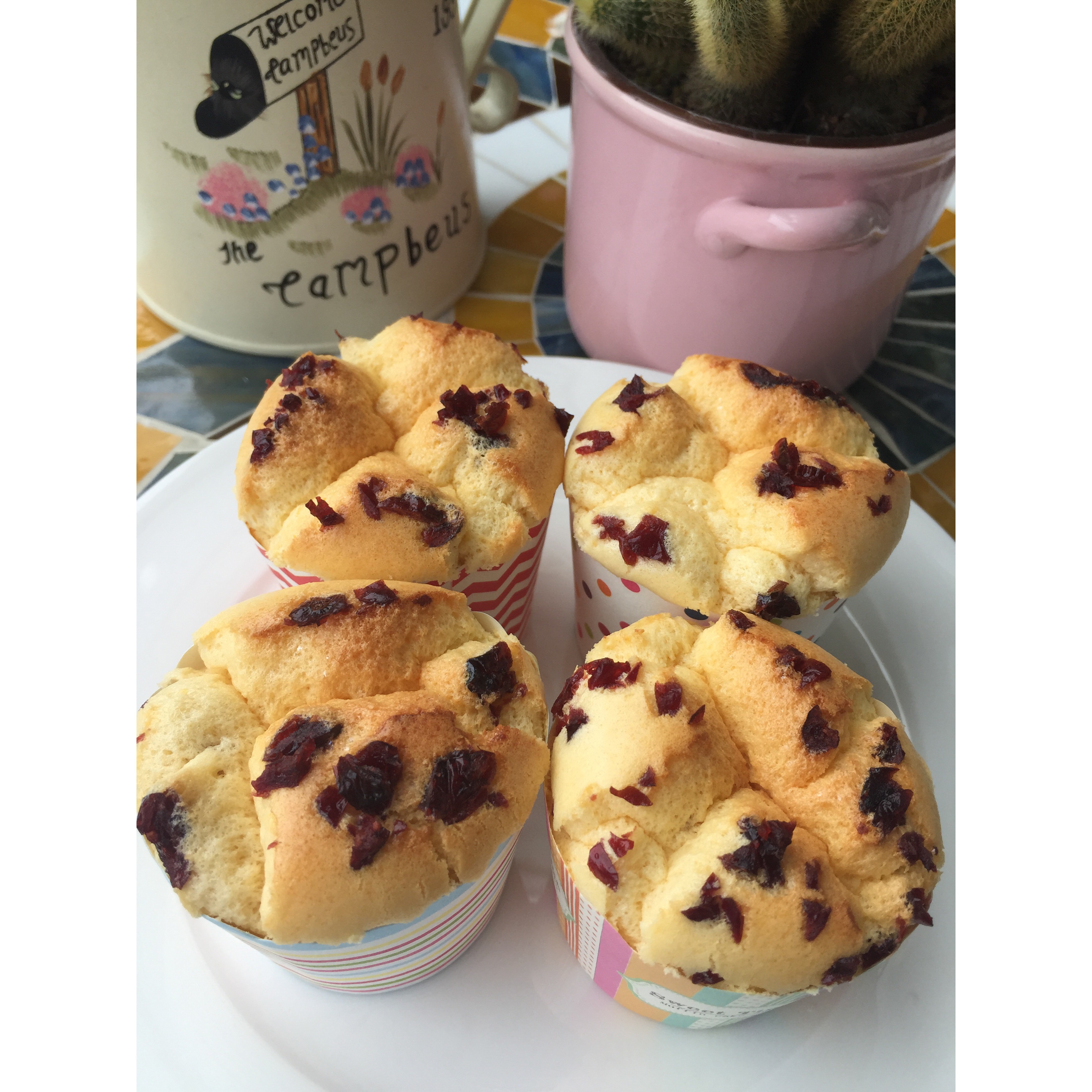 软绵绵戚风纸杯蛋糕