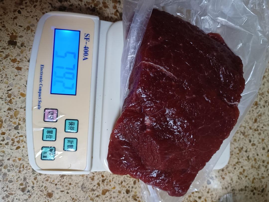 牛肉羹、瘦肉羹丸的做法 步驟1