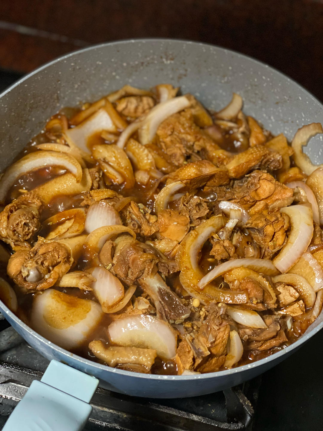 铁锅炖鸡（附加详细玉米饼教程）