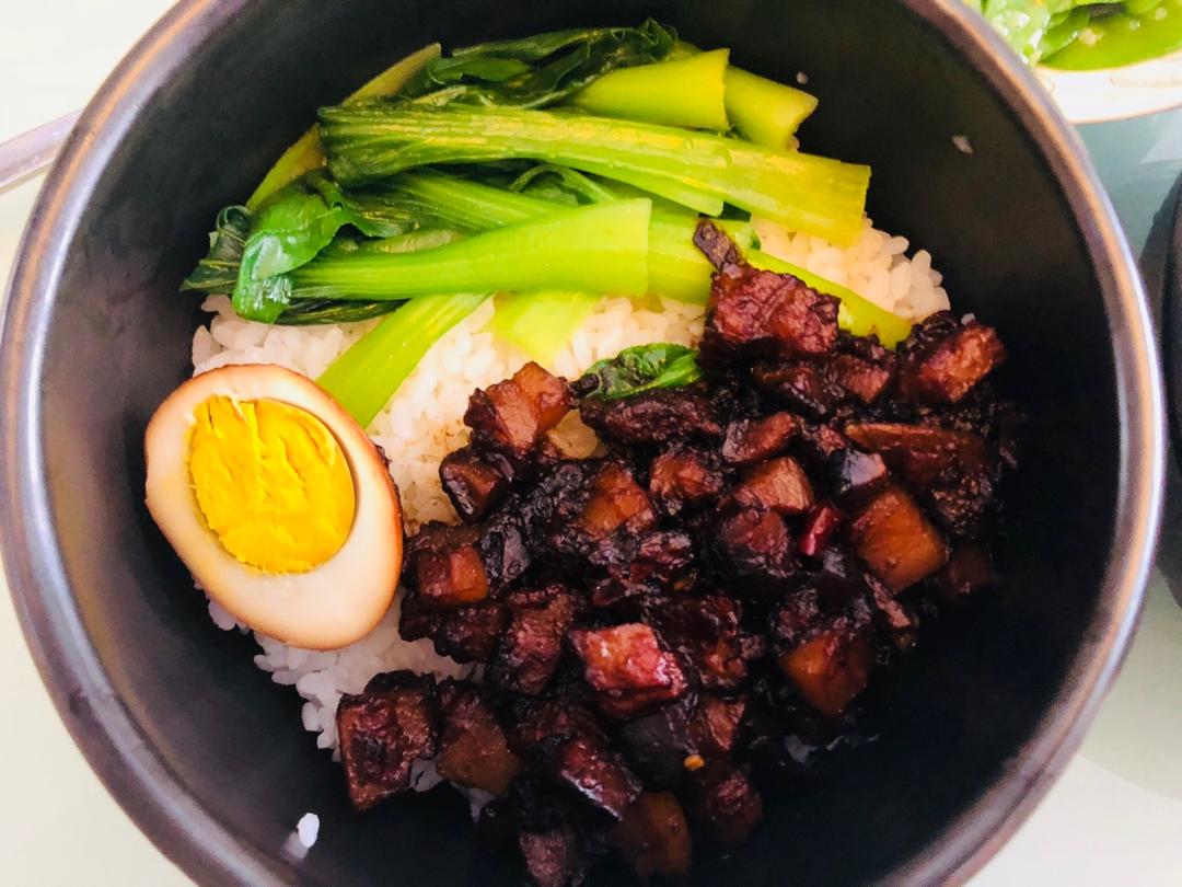 好吃到停不下来的卤肉饭