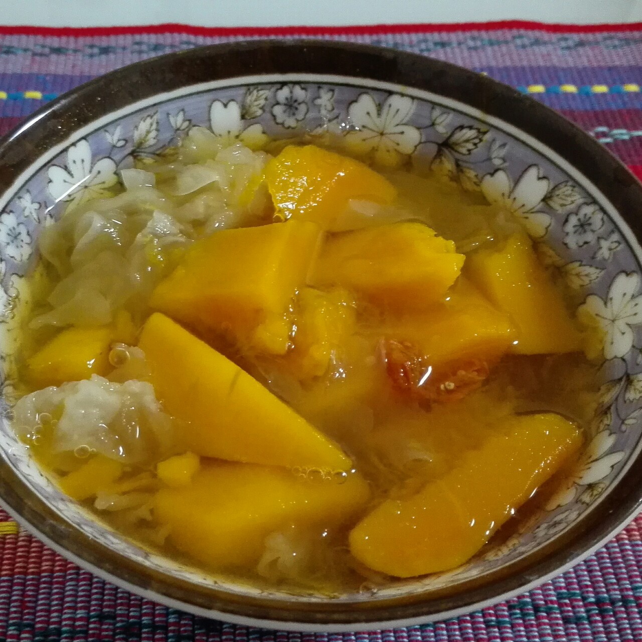 冰糖红枣银耳南瓜羹