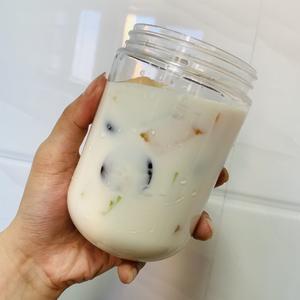 车厘子🍒水蜜桃🍑黄桃哈密瓜🍈梨瓜牛奶奶昔的做法 步骤6